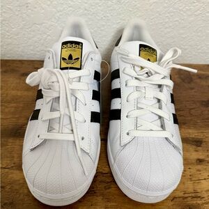 Adidas SuperStar Shell Toe Sneakers, Size 8, NWT